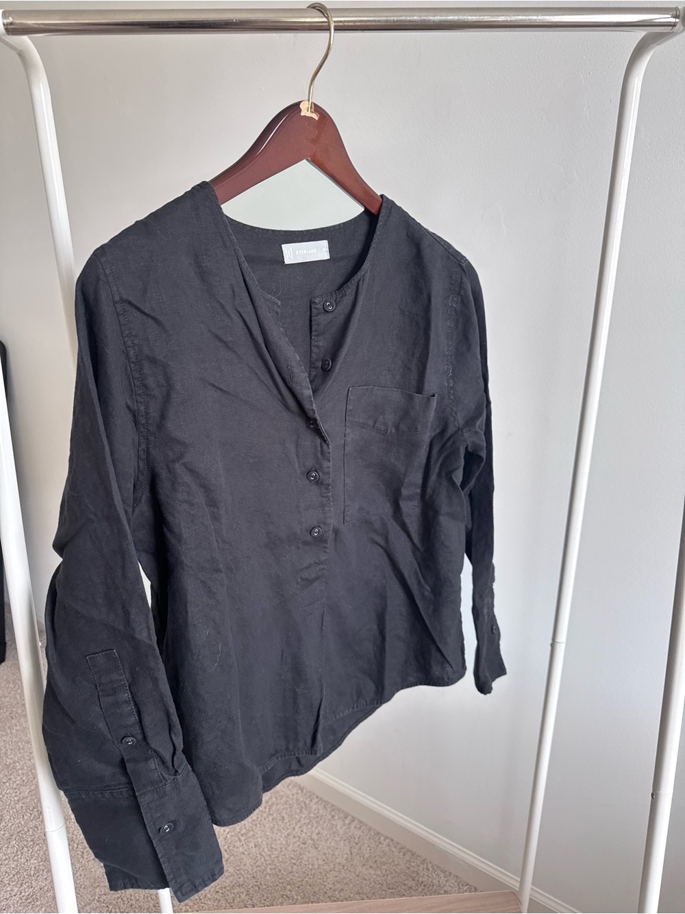 Everlane Linen Black Button-Up Women’s Top